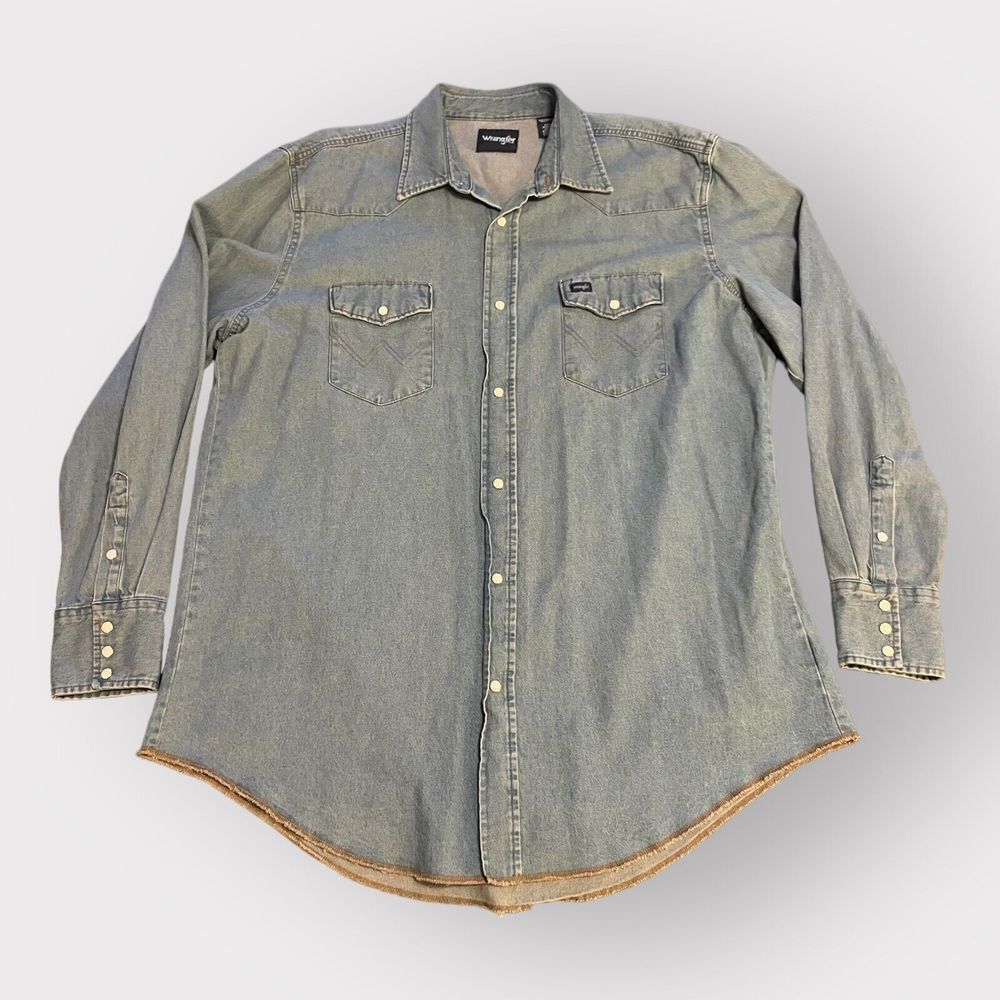 Men’s Wrangler Western Blue Chambray Denim Pearl Snap Button Down Shirt | 2XT